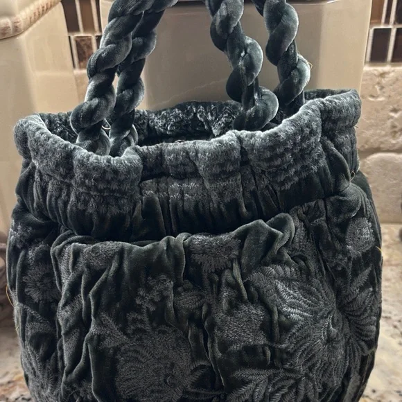 Johnny Was Green Textured Mini Bag - Picture 2 of 3